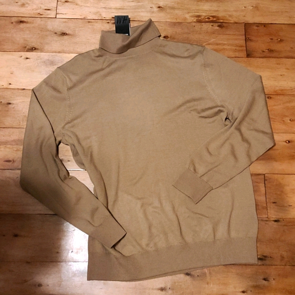 Mens H&M top NWT